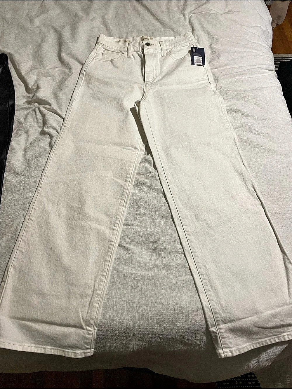 Universal Thread High Rise Wide Leg Wide Leg Jeans in White Size 6 NWT